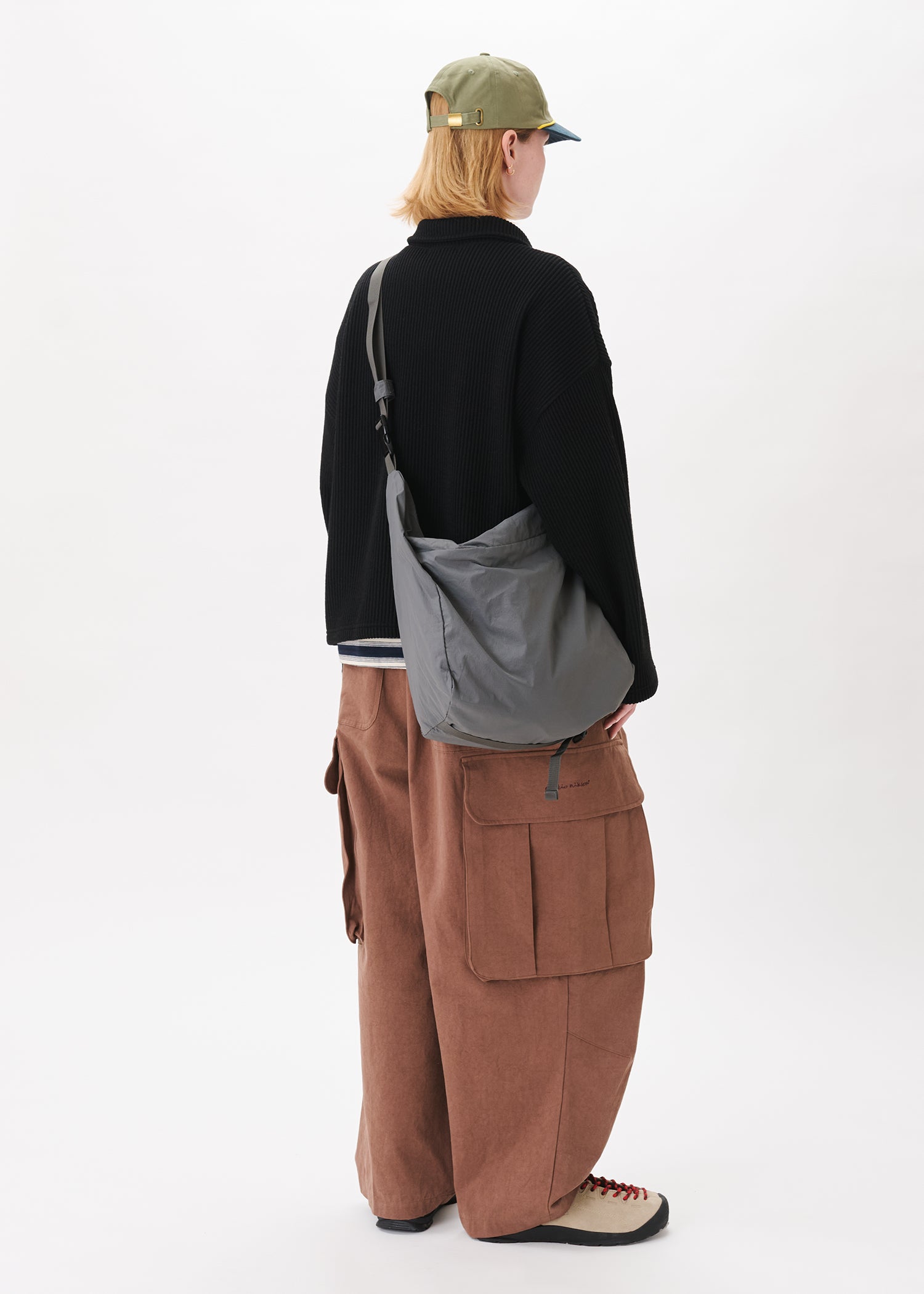 Pull à poche double zippée