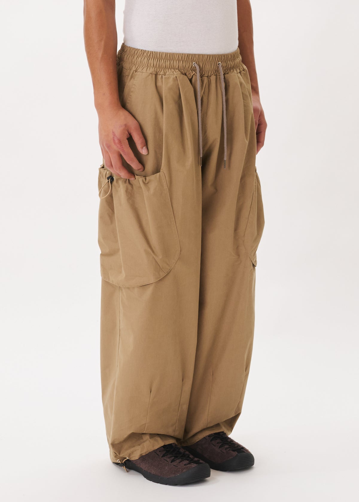 Pantalon cargo à pinces