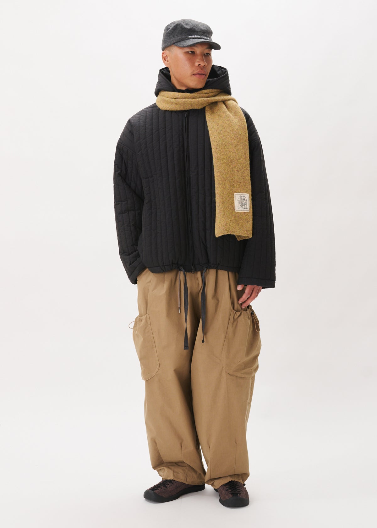 Pantalon cargo à pinces