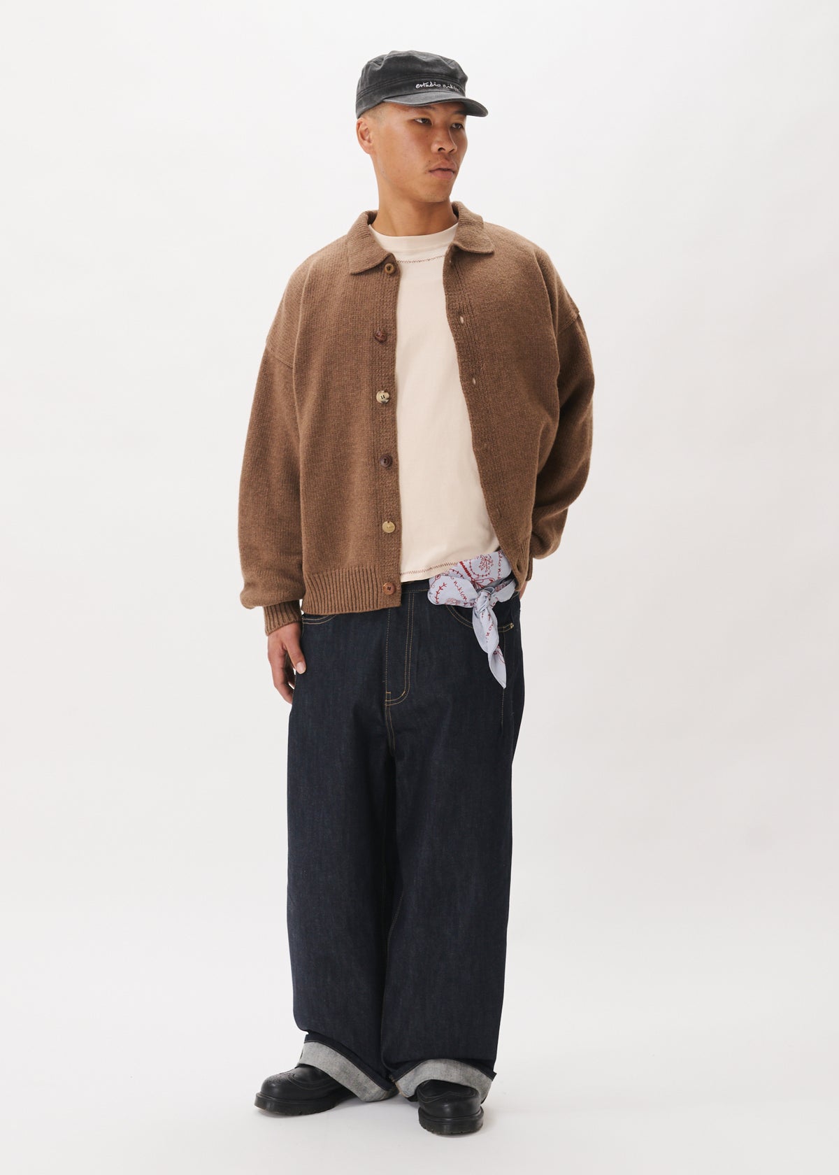 Mismatch Button Cardigan
