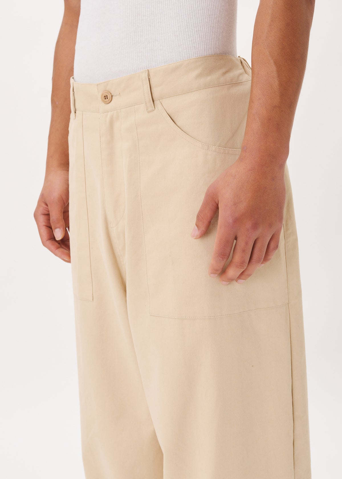 Pantalon ballon à poches plaquées