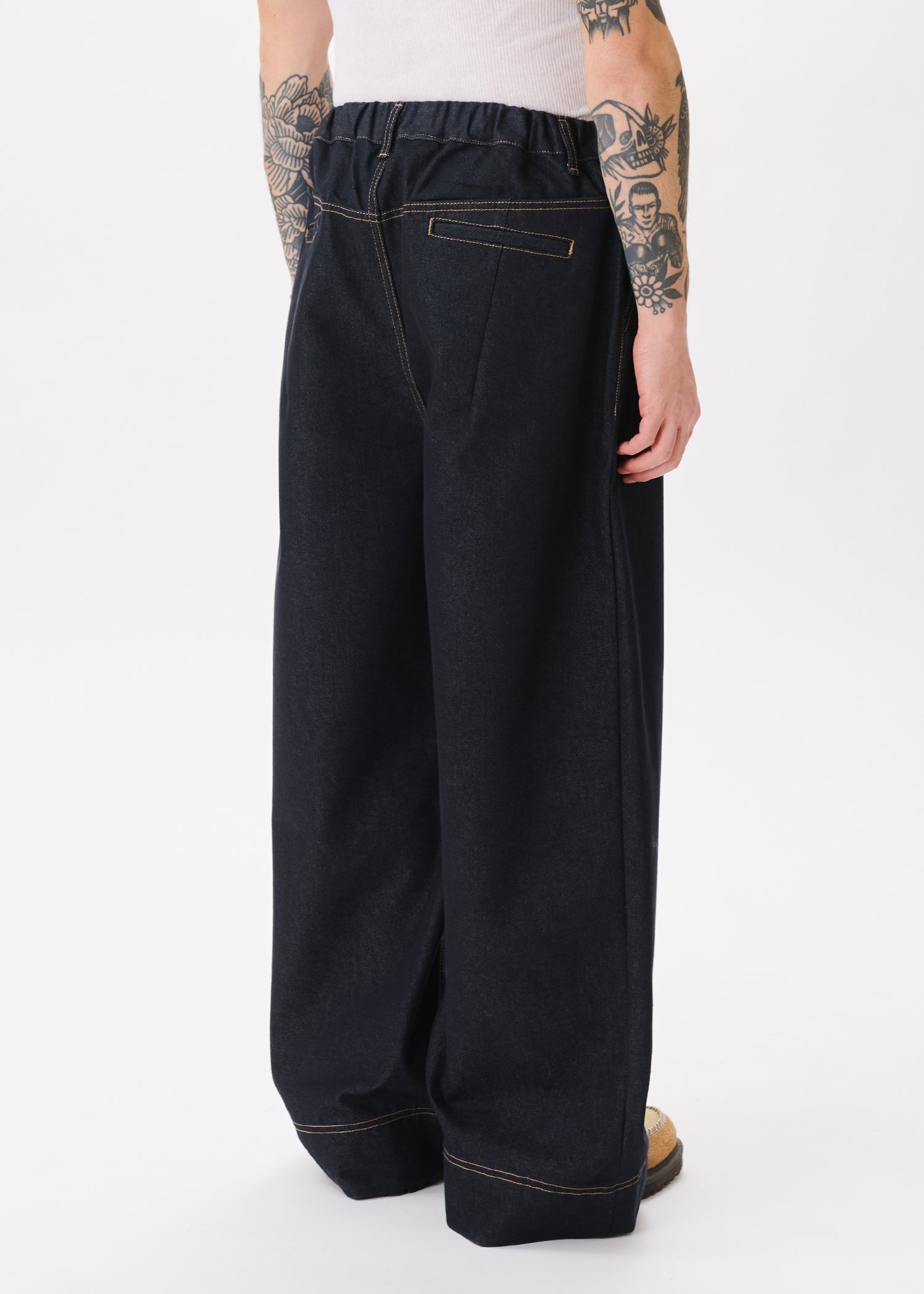 Big Hem Denim Jeans – Estudio Niksen
