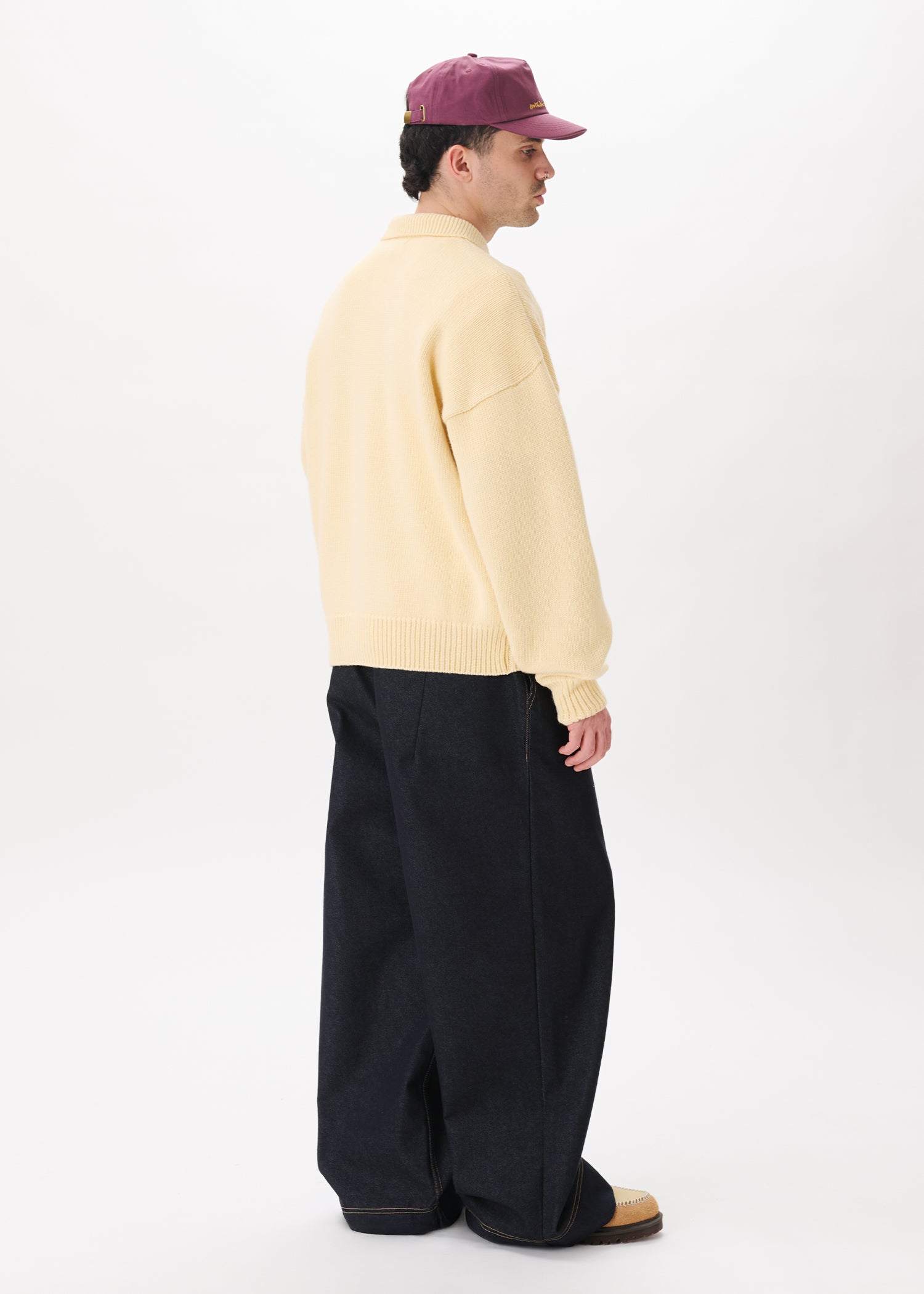 Santi_Big_Hem_Denim_Jeans_Indi