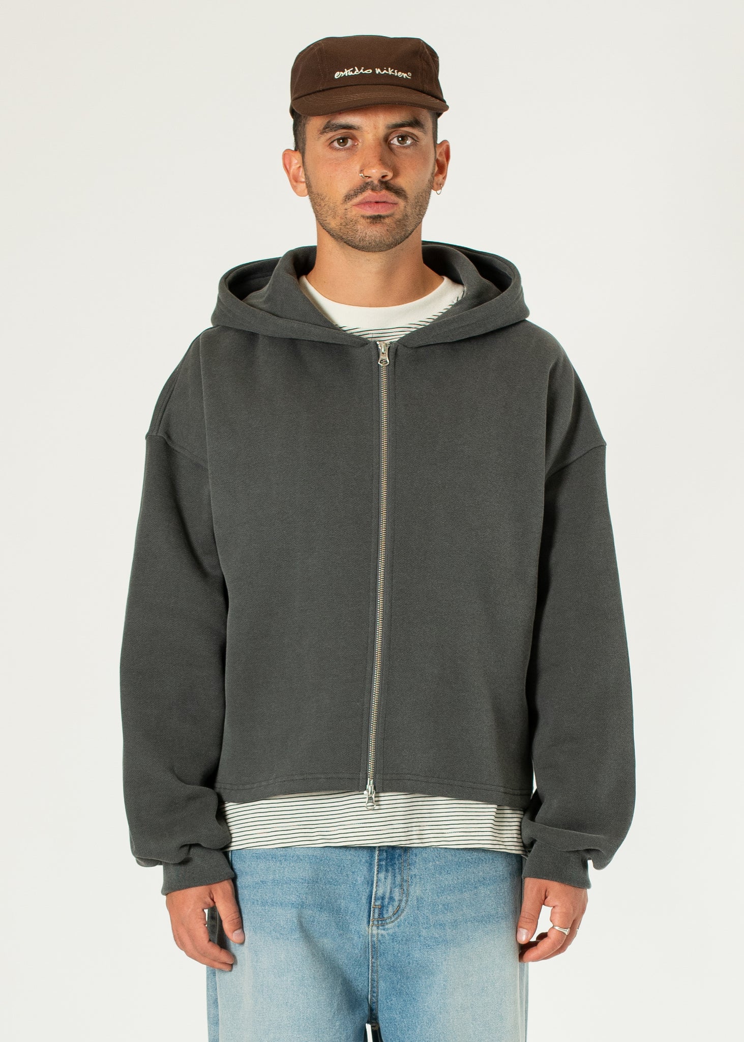 Boxy Zip-up Hoodie