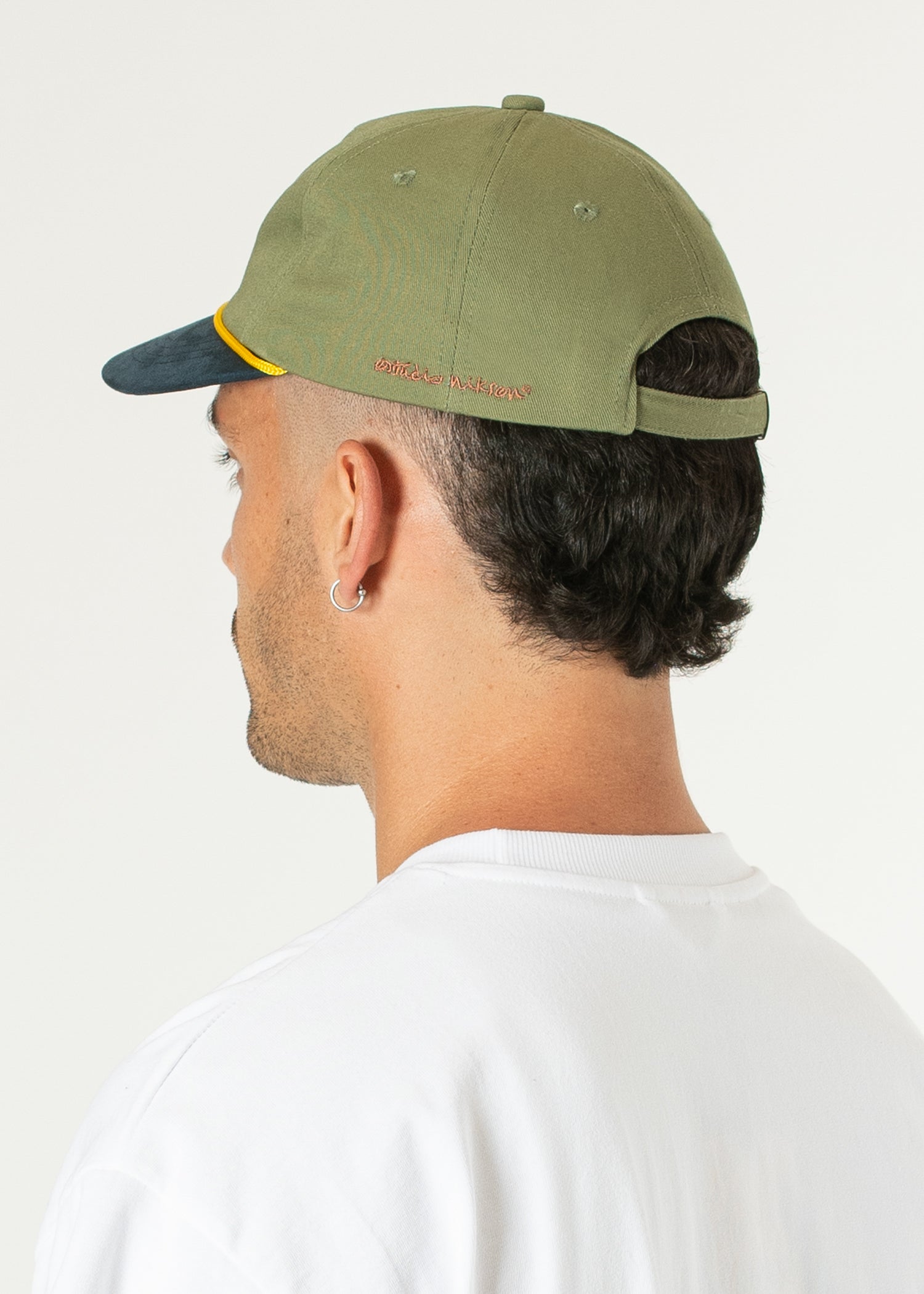 E.N Staple Cap