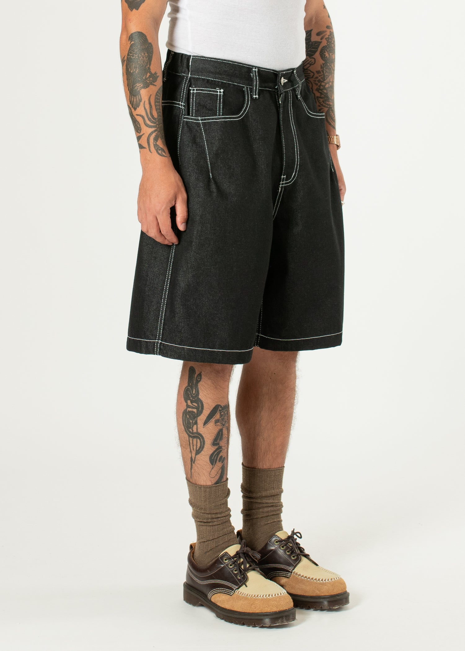 Santi_Half_Dart_Denim_Shorts_B