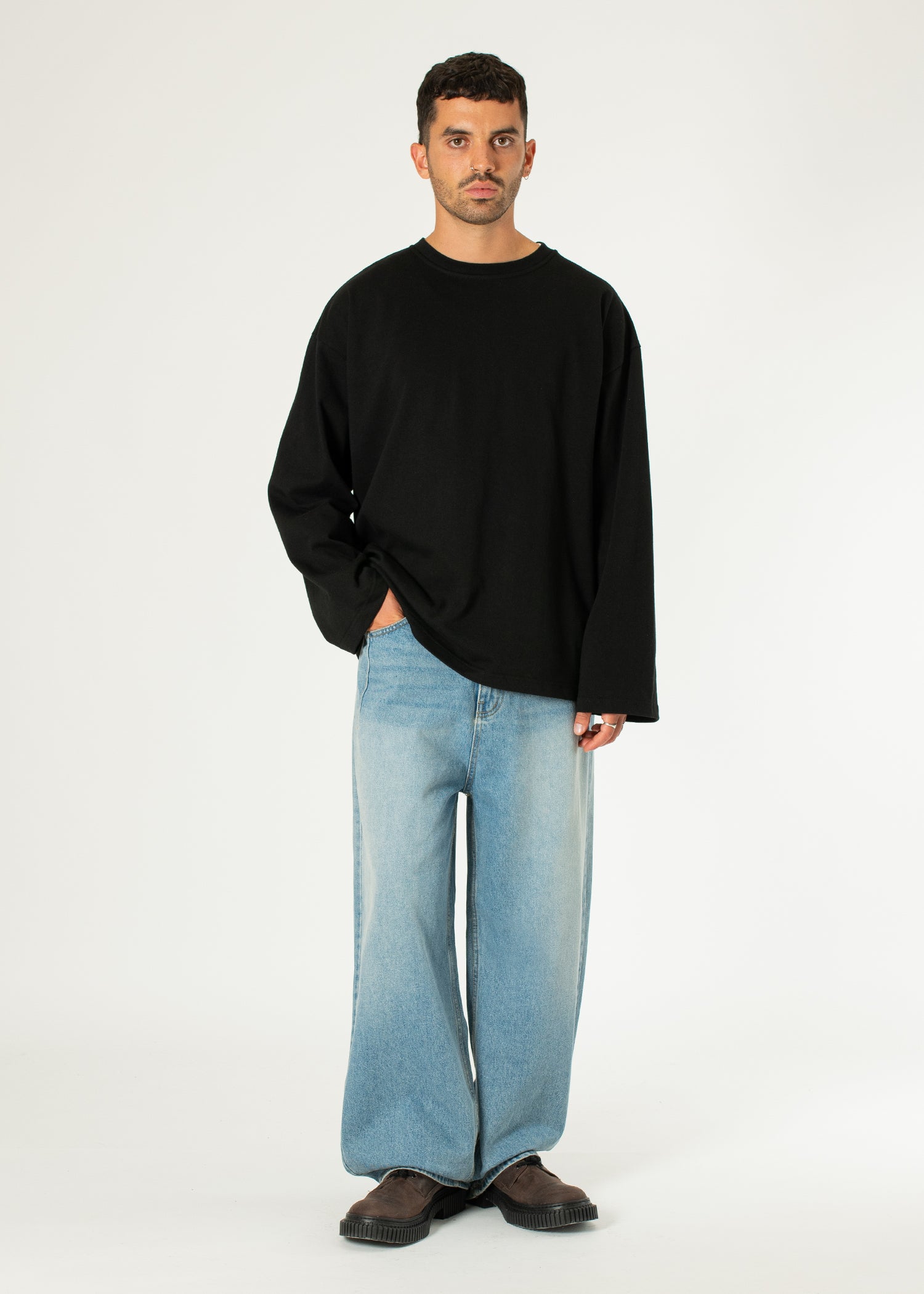 Longsleeve Wide Tee – Estudio Niksen