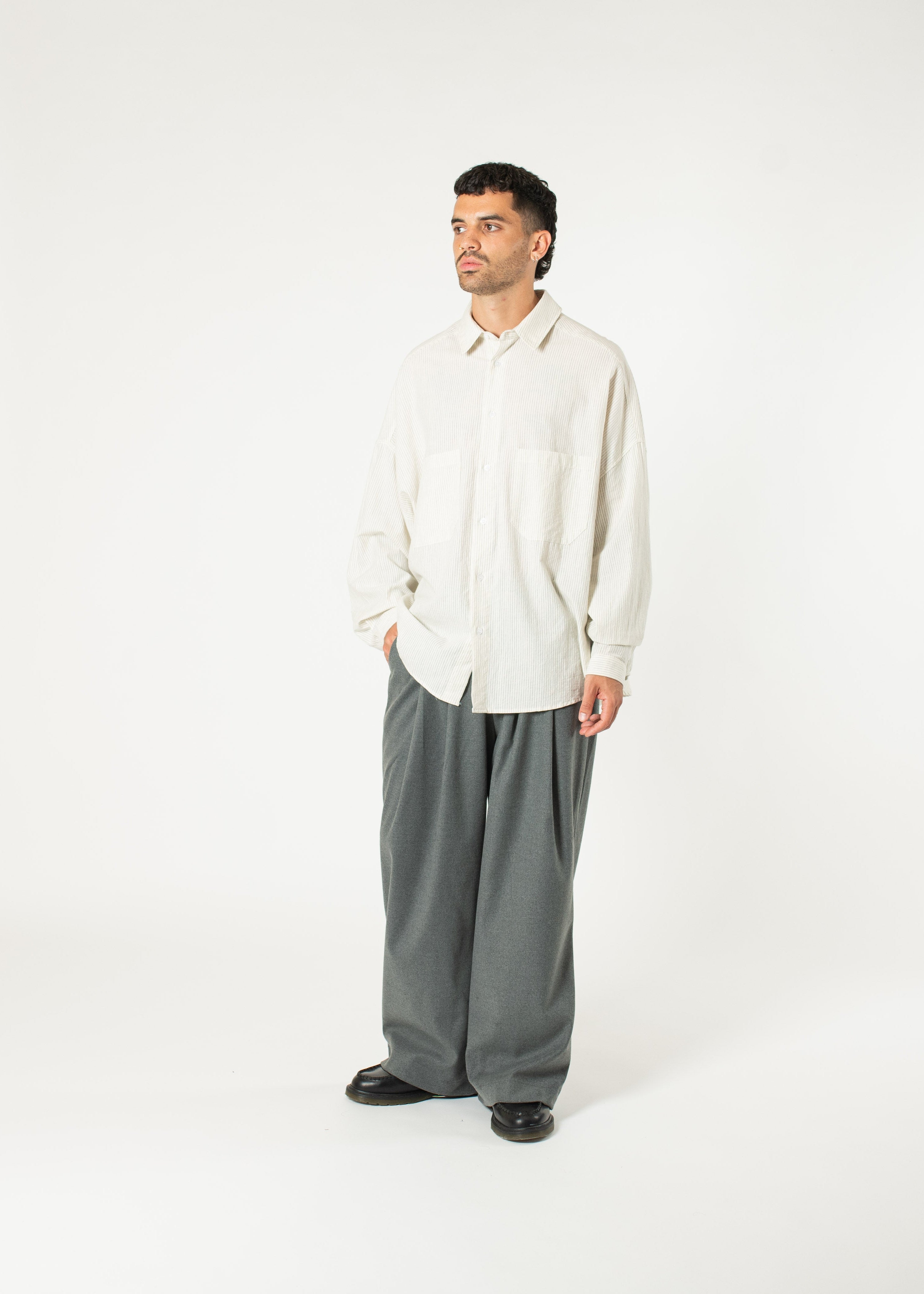 Pintuck Maxi Trousers – Estudio Niksen