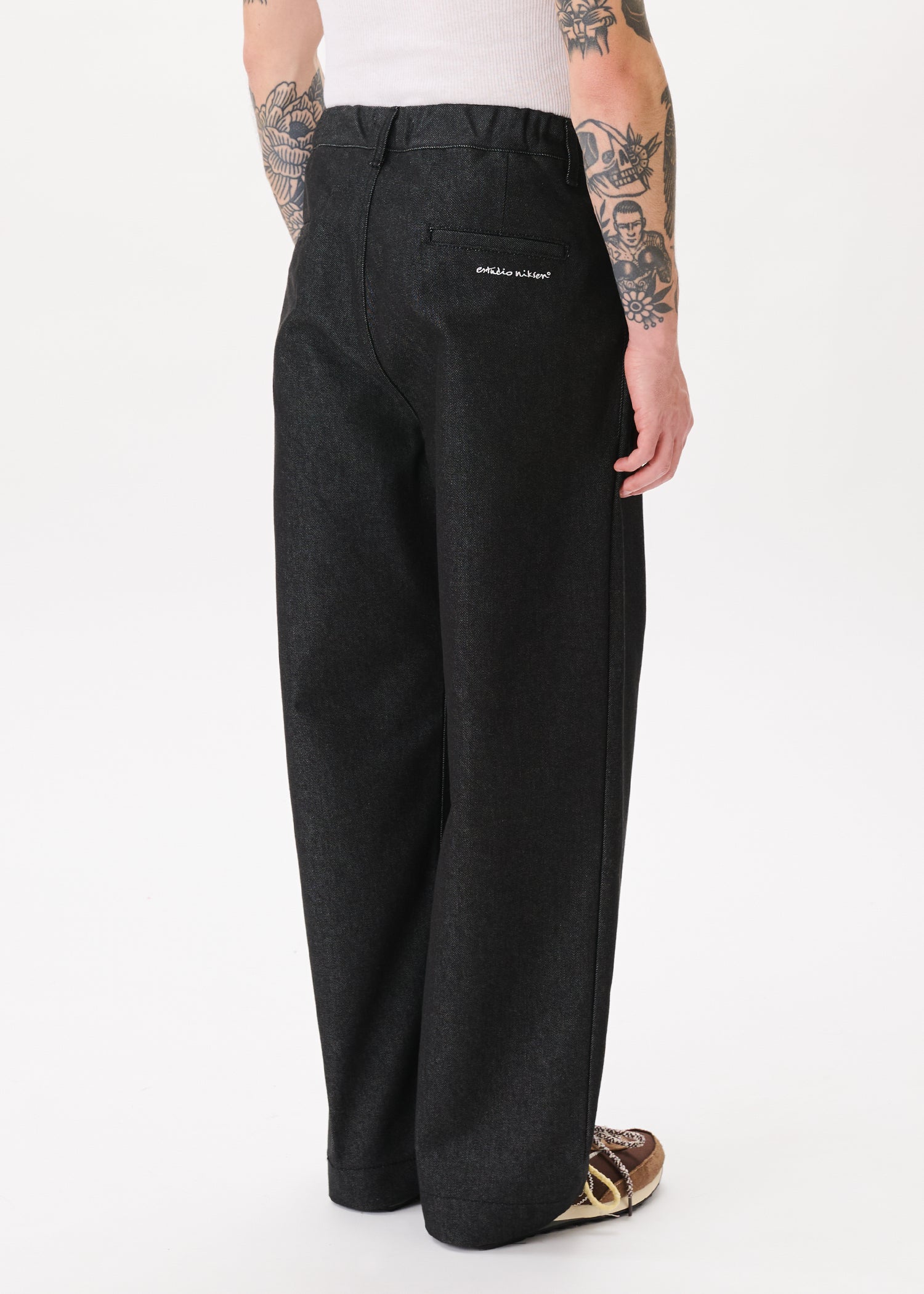 Pintuck Wide Jeans – Estudio Niksen