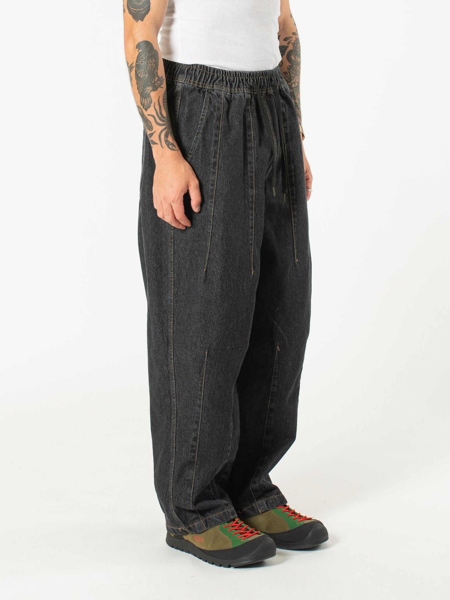 Dart Denim Jeans