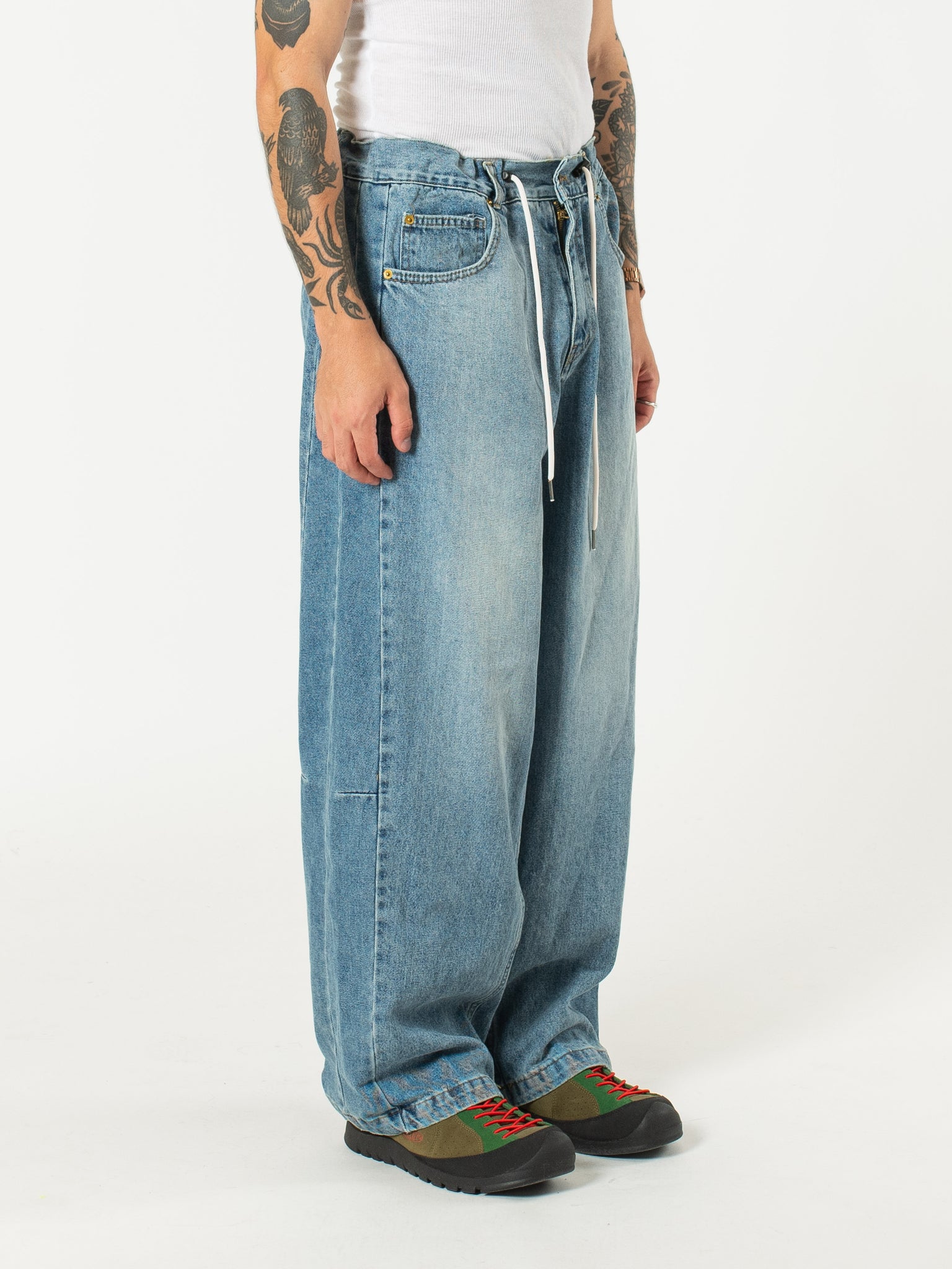 Outseam Stopper Jeans