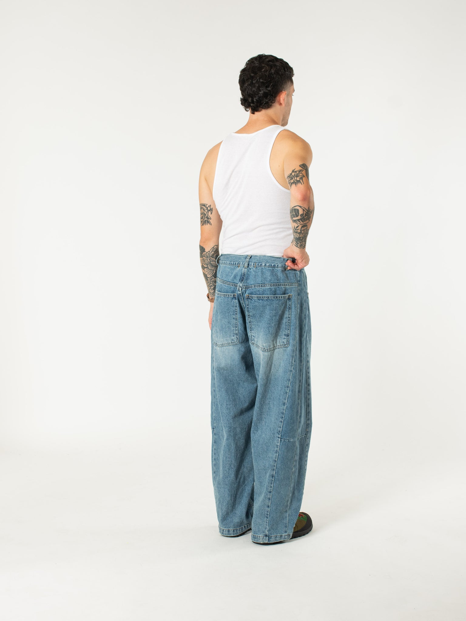 Outseam Stopper Jeans