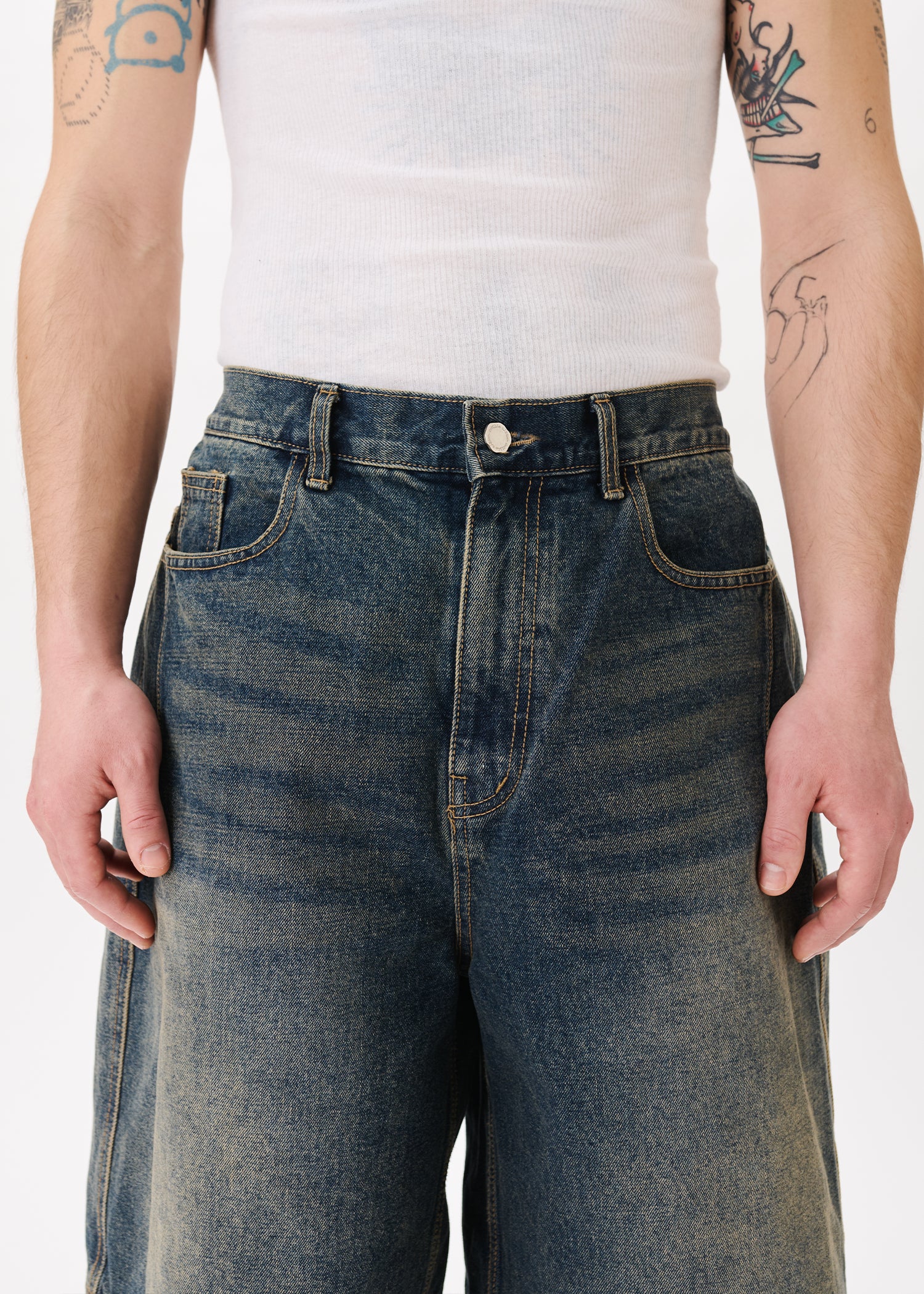 Half-dart Denim Shorts – Estudio Niksen