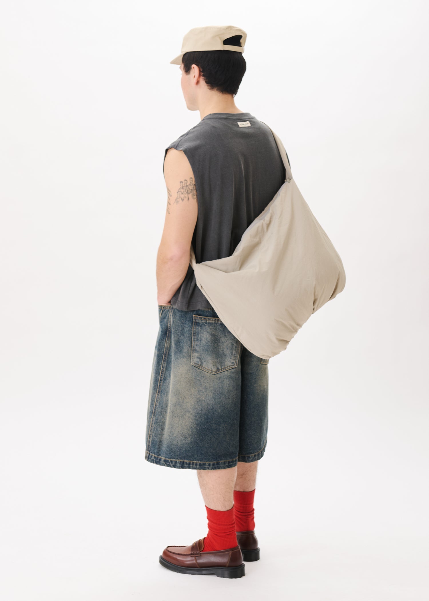 Short en jean à demi-pinces