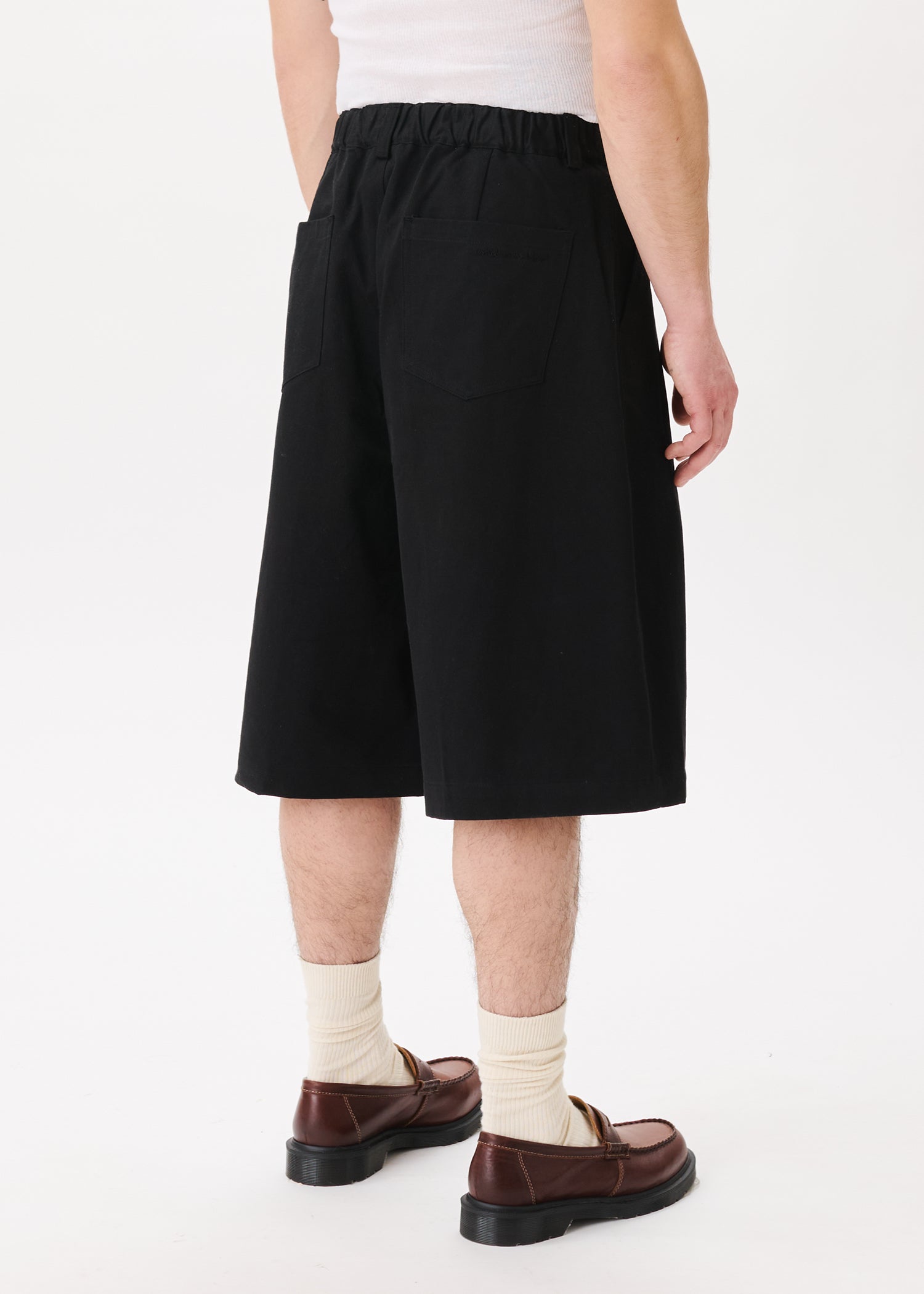 Pintuck Wide Shorts – Estudio Niksen