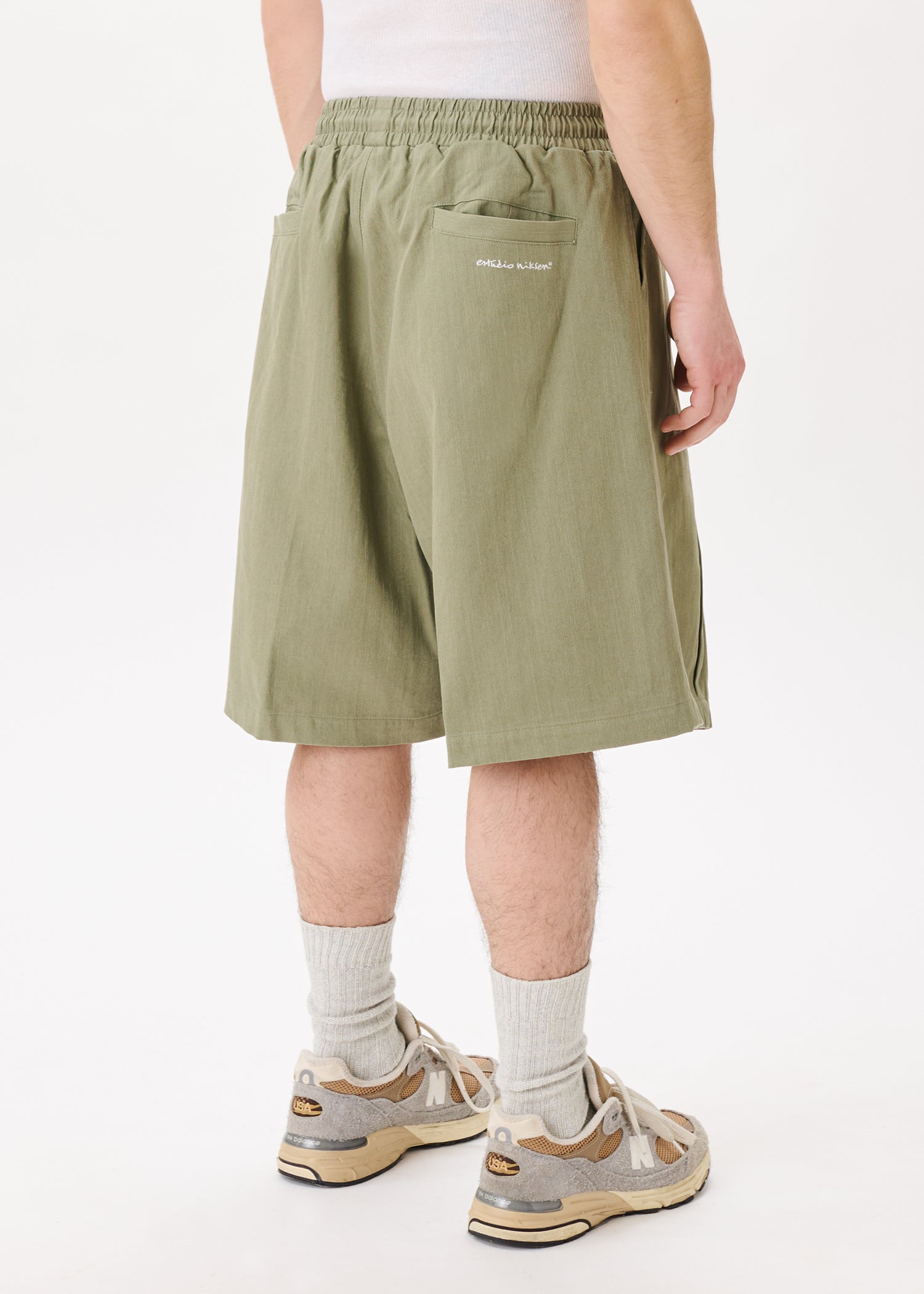 Stopper Balloon Bermudas – Estudio Niksen