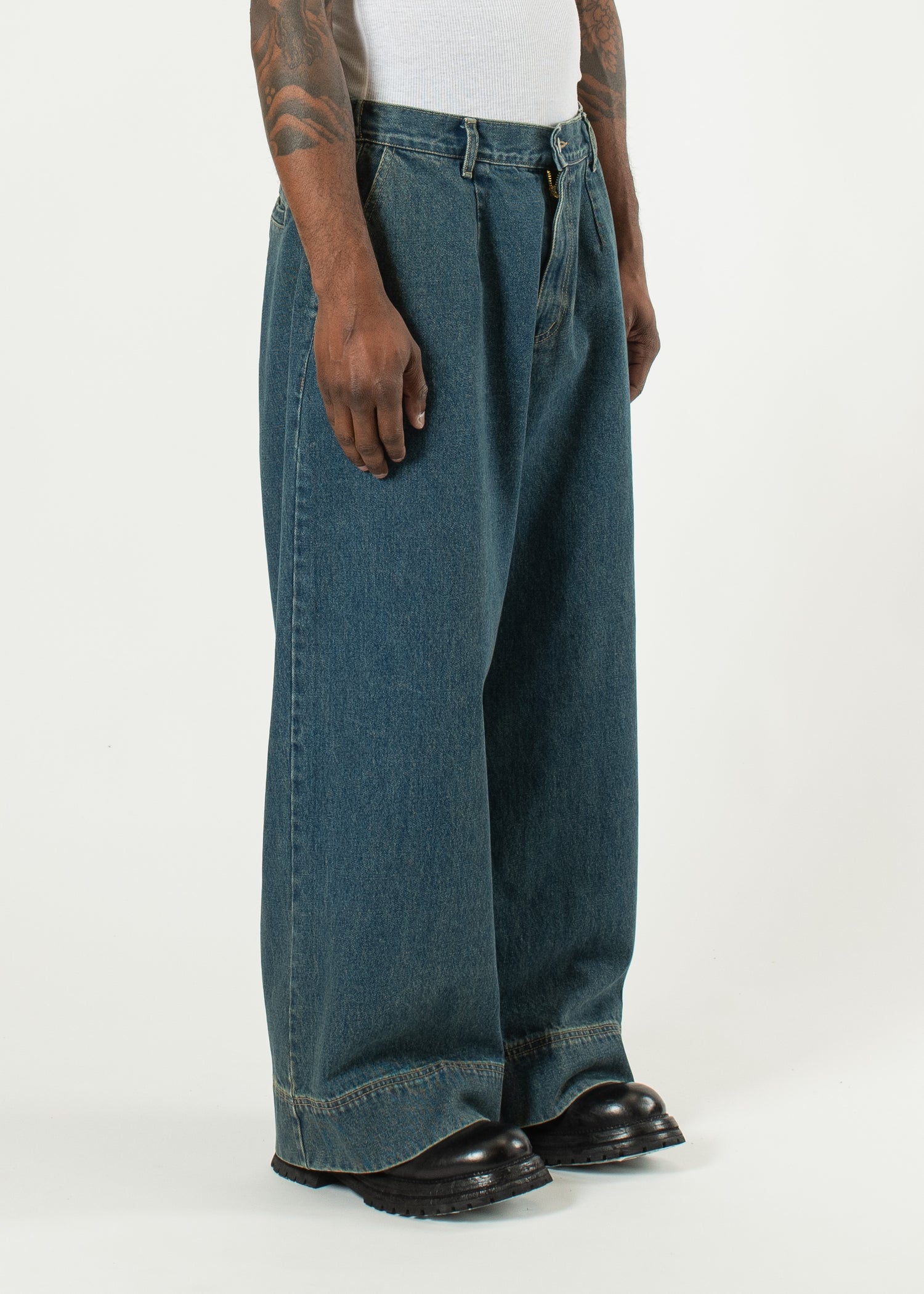 Big Hem Denim Jeans