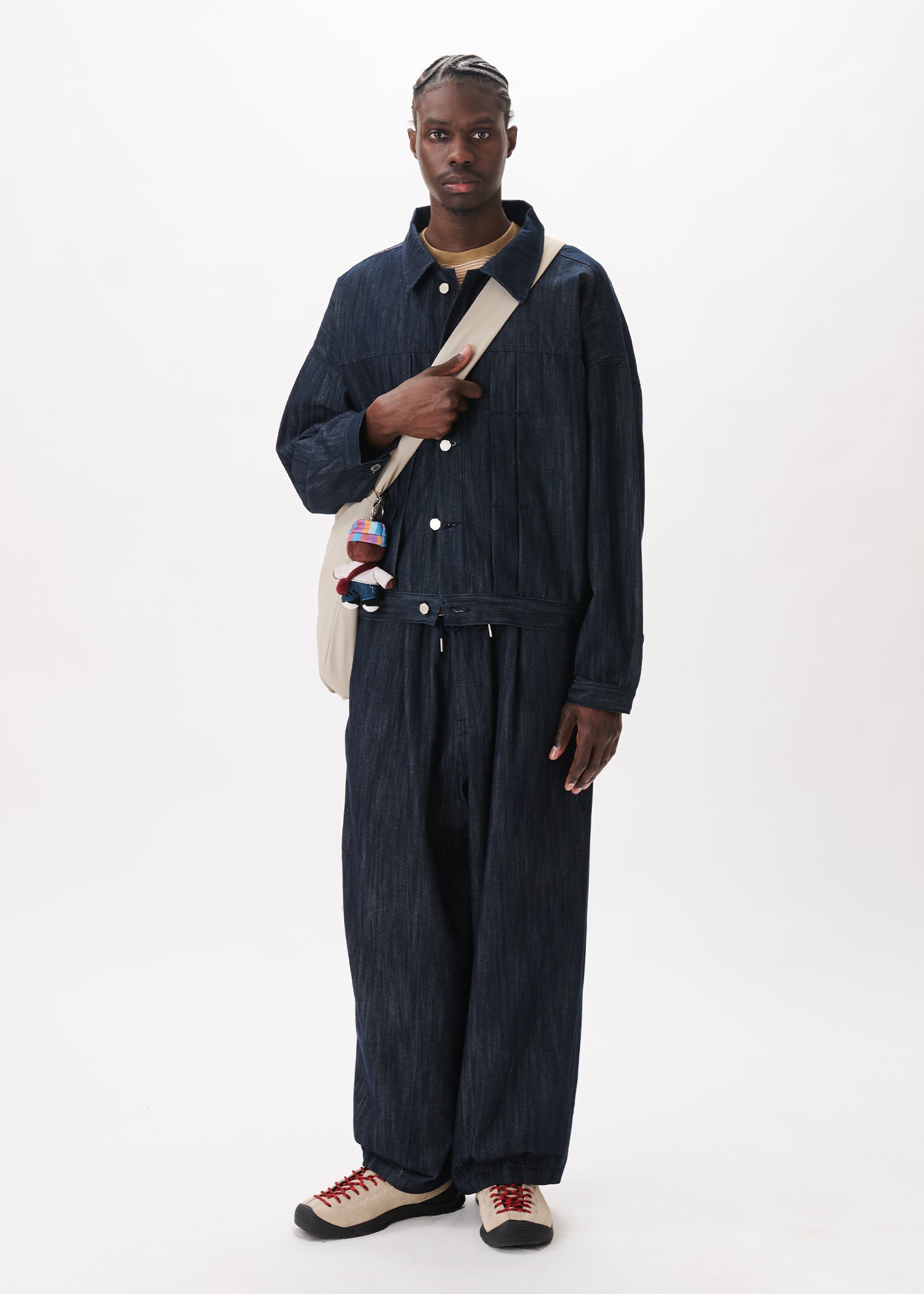 Back-strap Pleated Trucker – Estudio Niksen