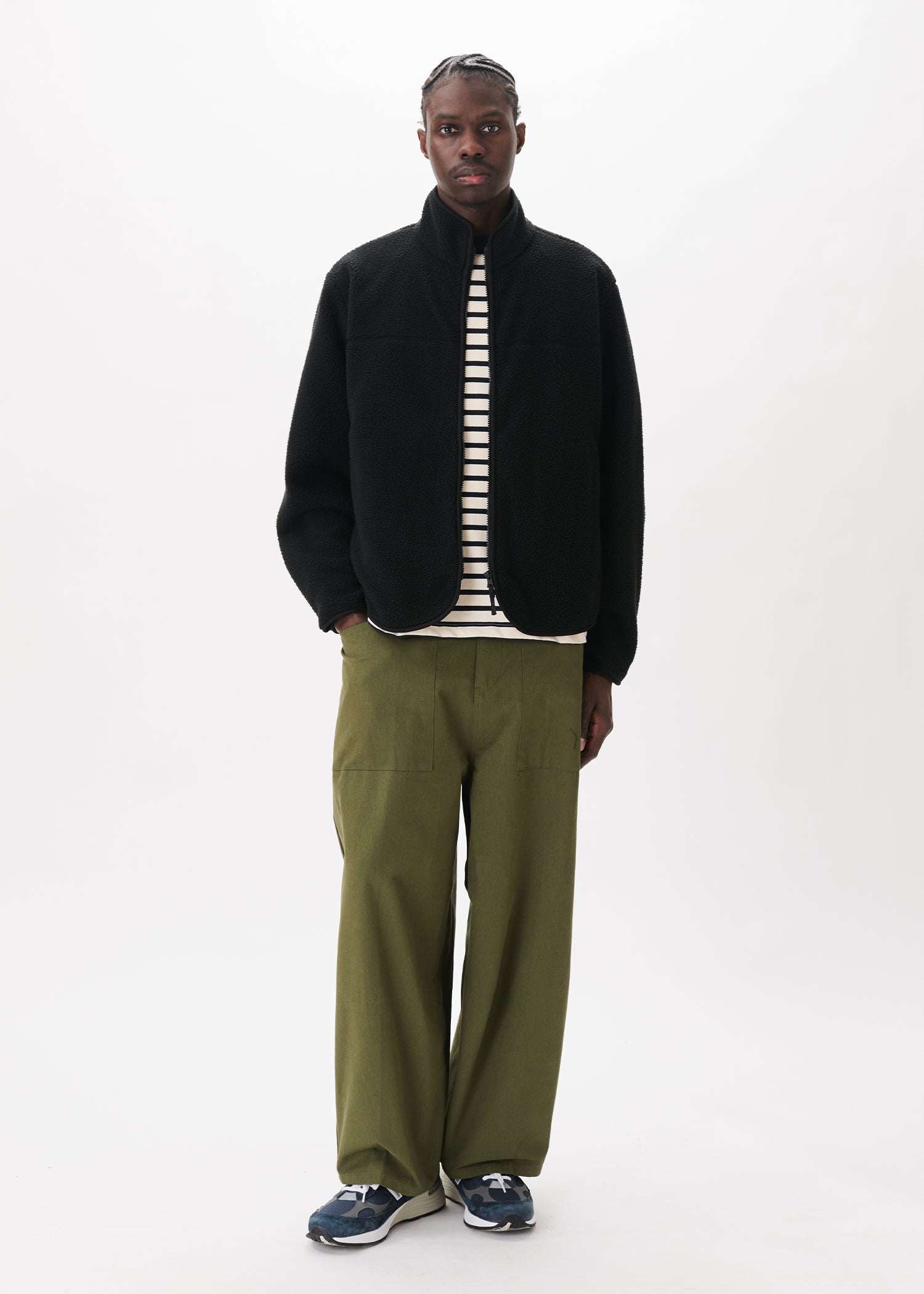Boxy Wide Fleece – Estudio Niksen Boxy Wide Fleece – Estudio Niksen