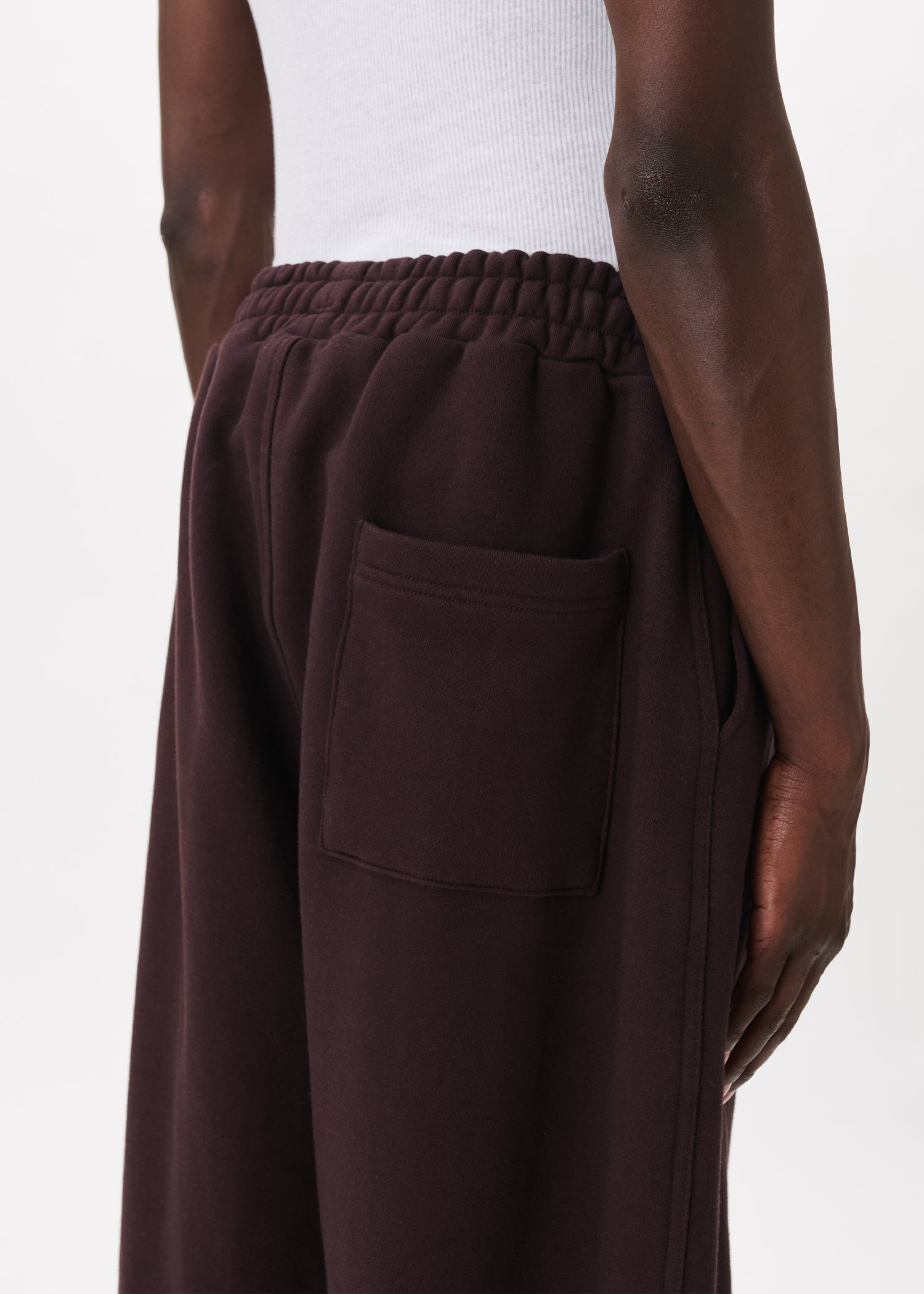 Signature Balloon Joggers – Estudio Niksen