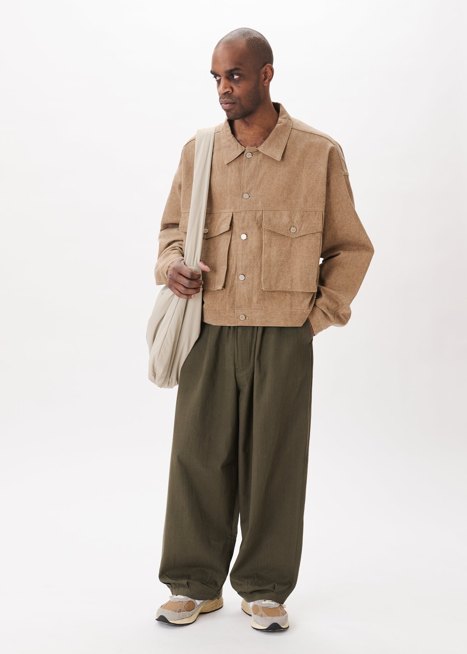 nagonstansナゴンスタンスKnit combinationタートルP.O nagonstans/ナゴンスタンス｜一枚で決まる、någonstansのニット