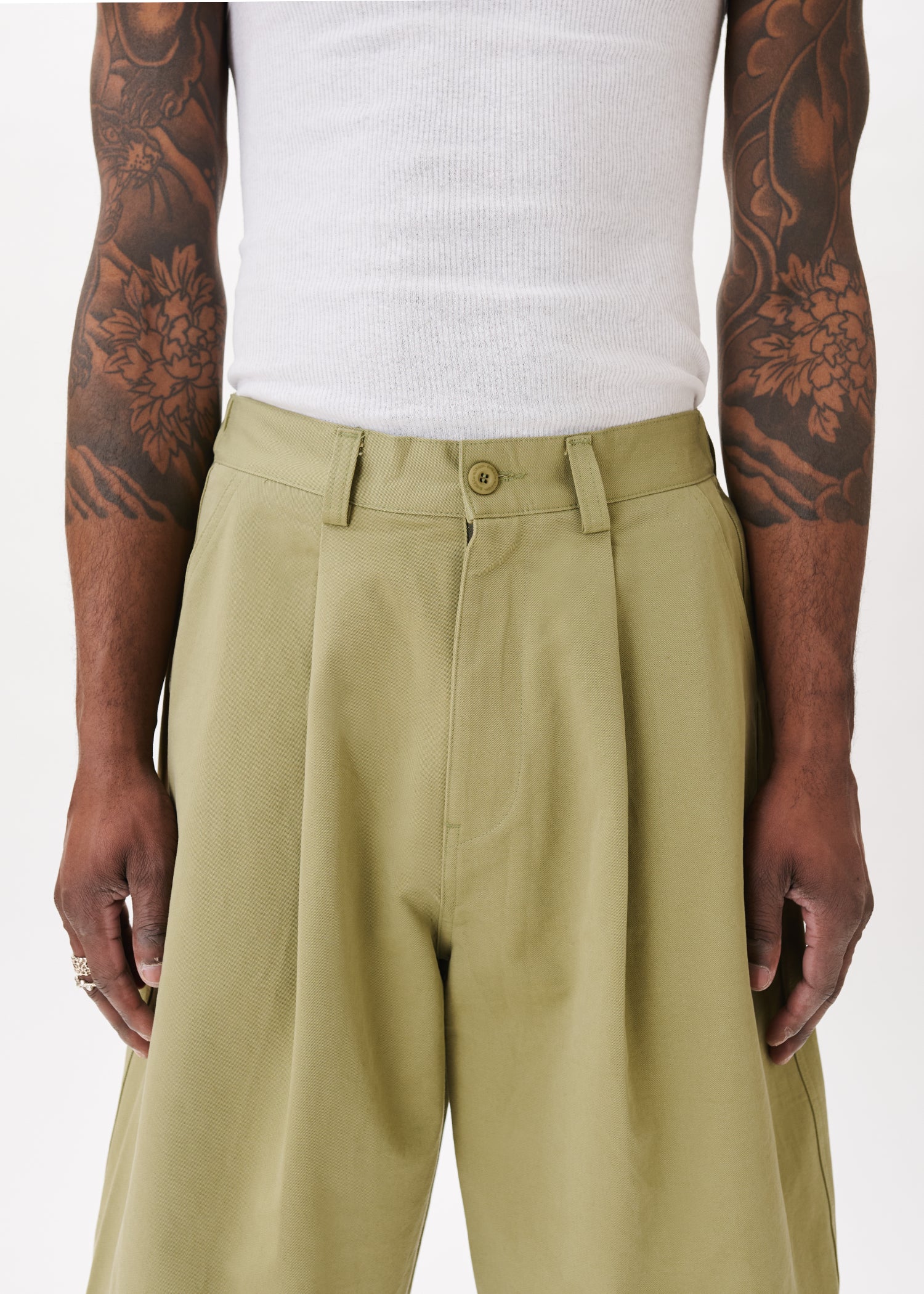 Pintuck Wide Shorts – Estudio Niksen