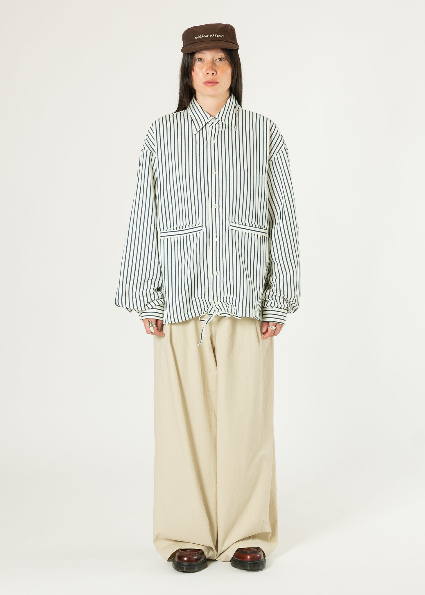 Pantalon en coton à plis arrière