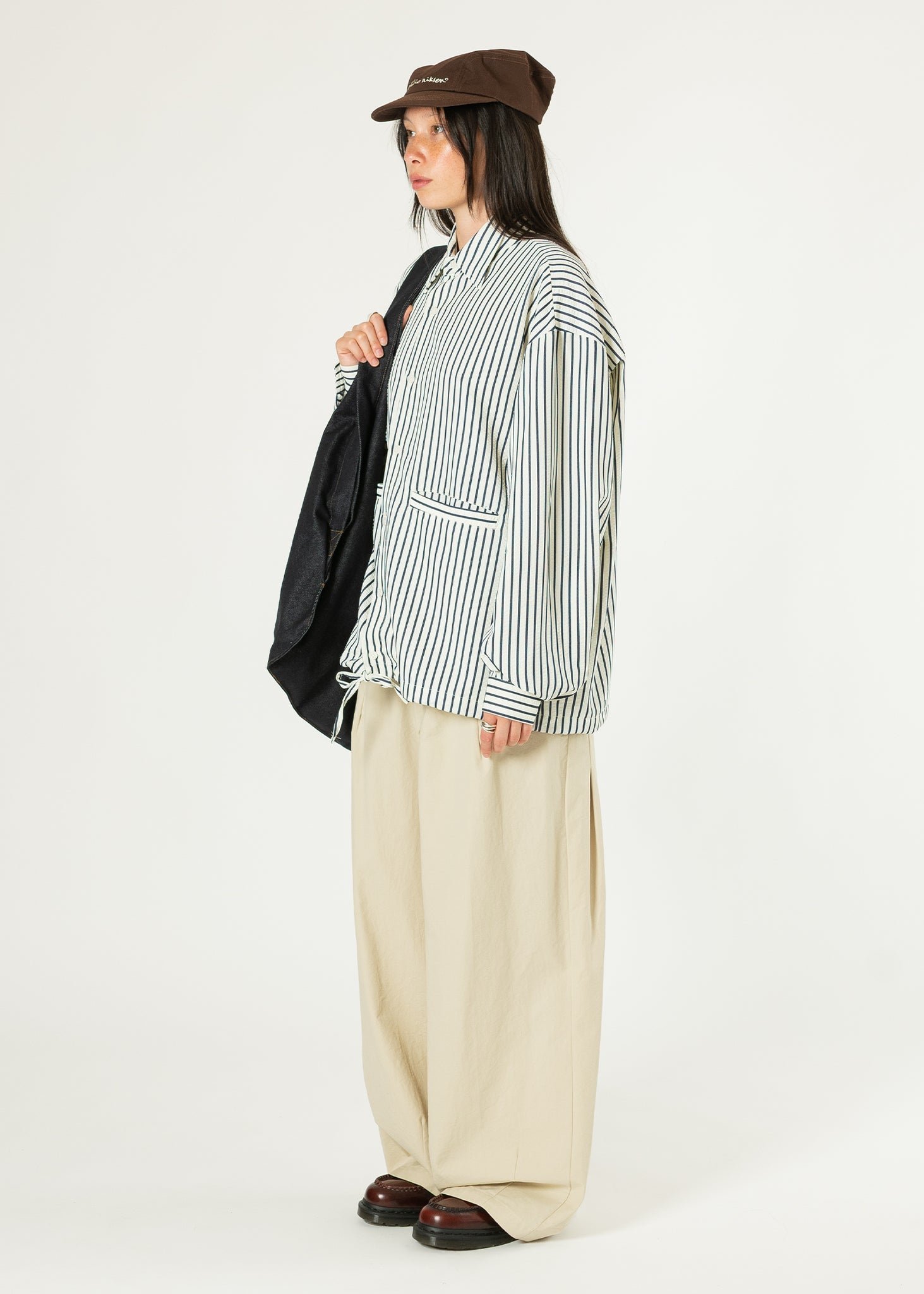 Pantalon en coton à plis arrière