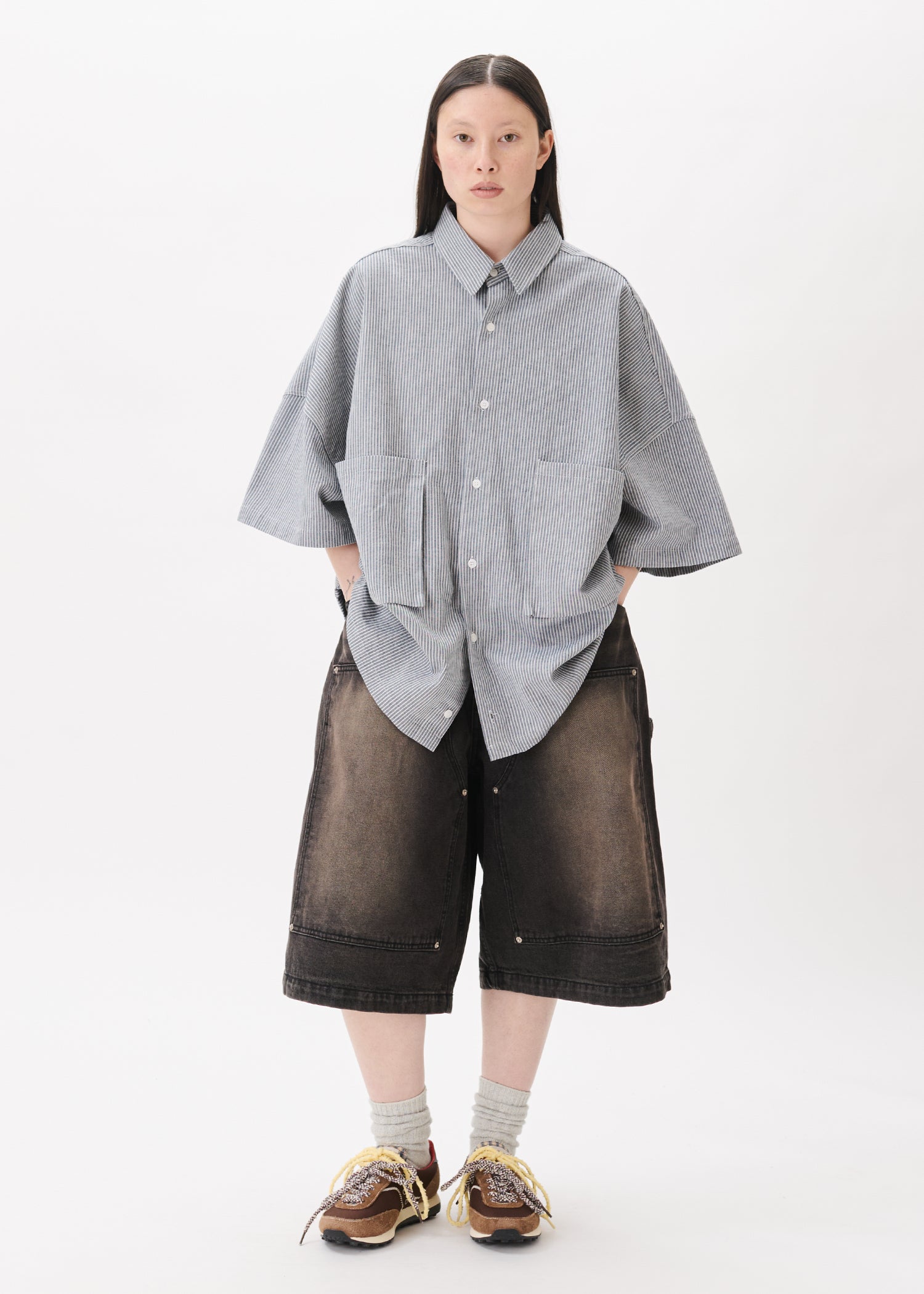 Short en jean large de charpentier