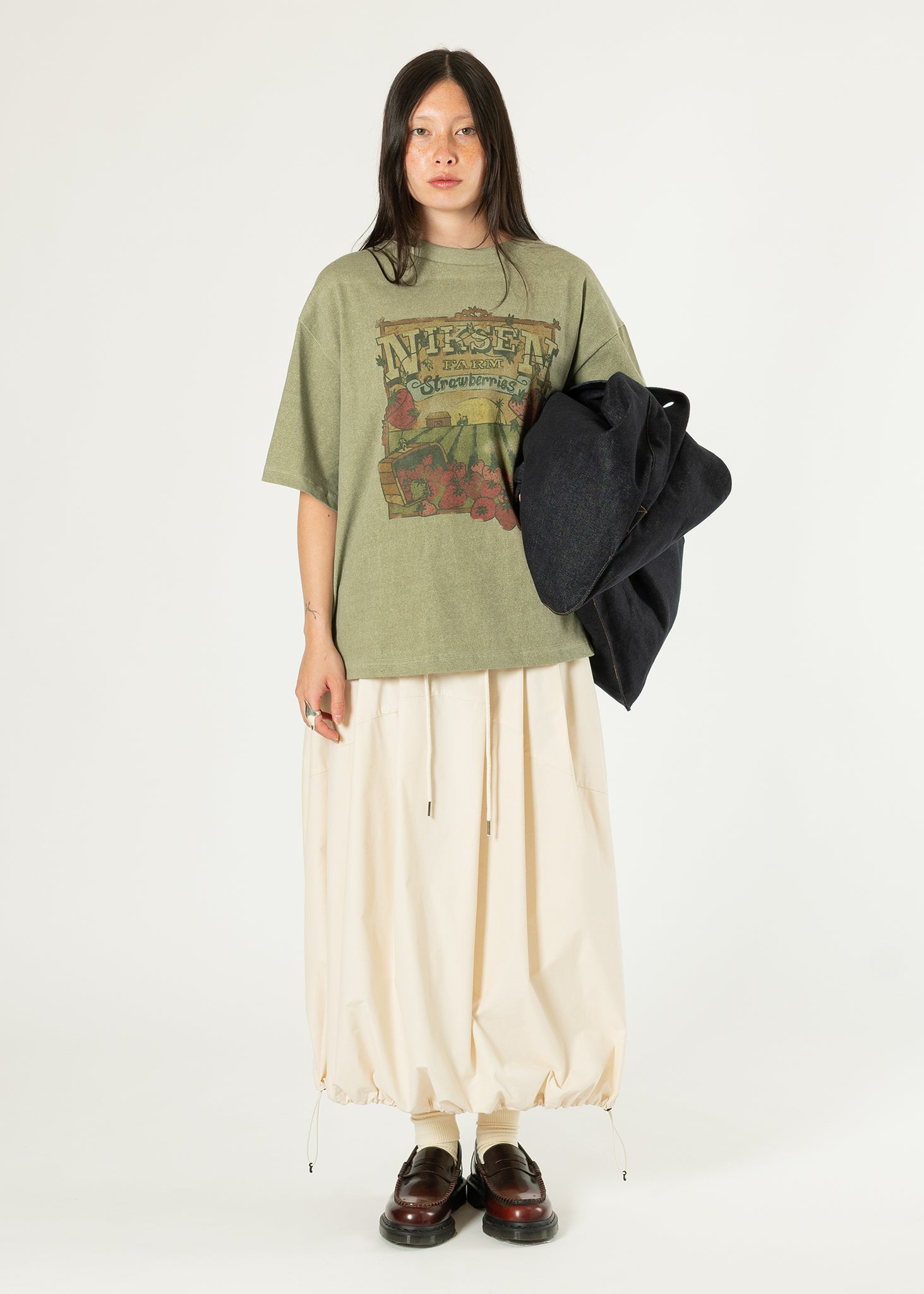 Niksen Strawberry Farm Tee
