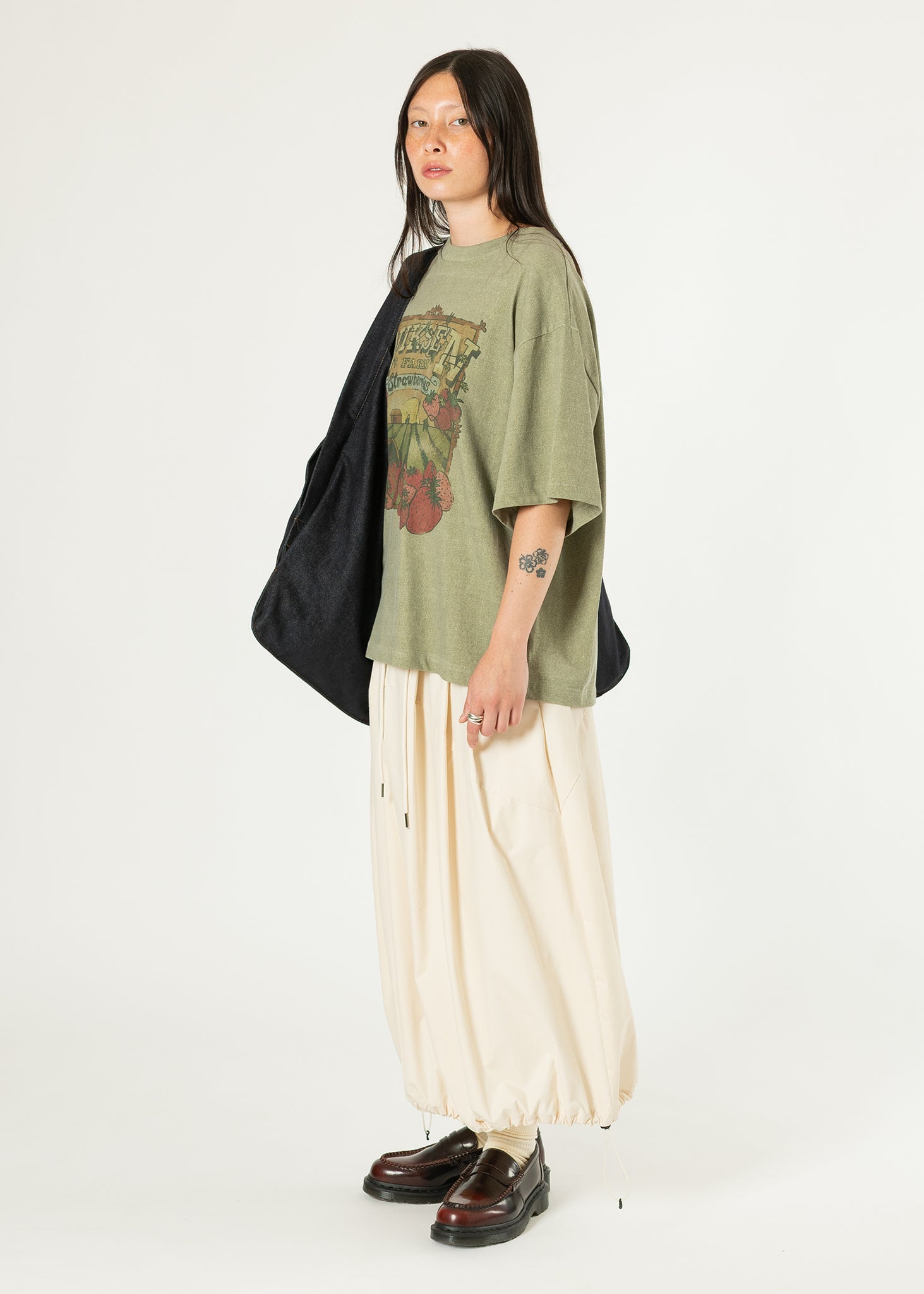 Niksen Strawberry Farm Tee