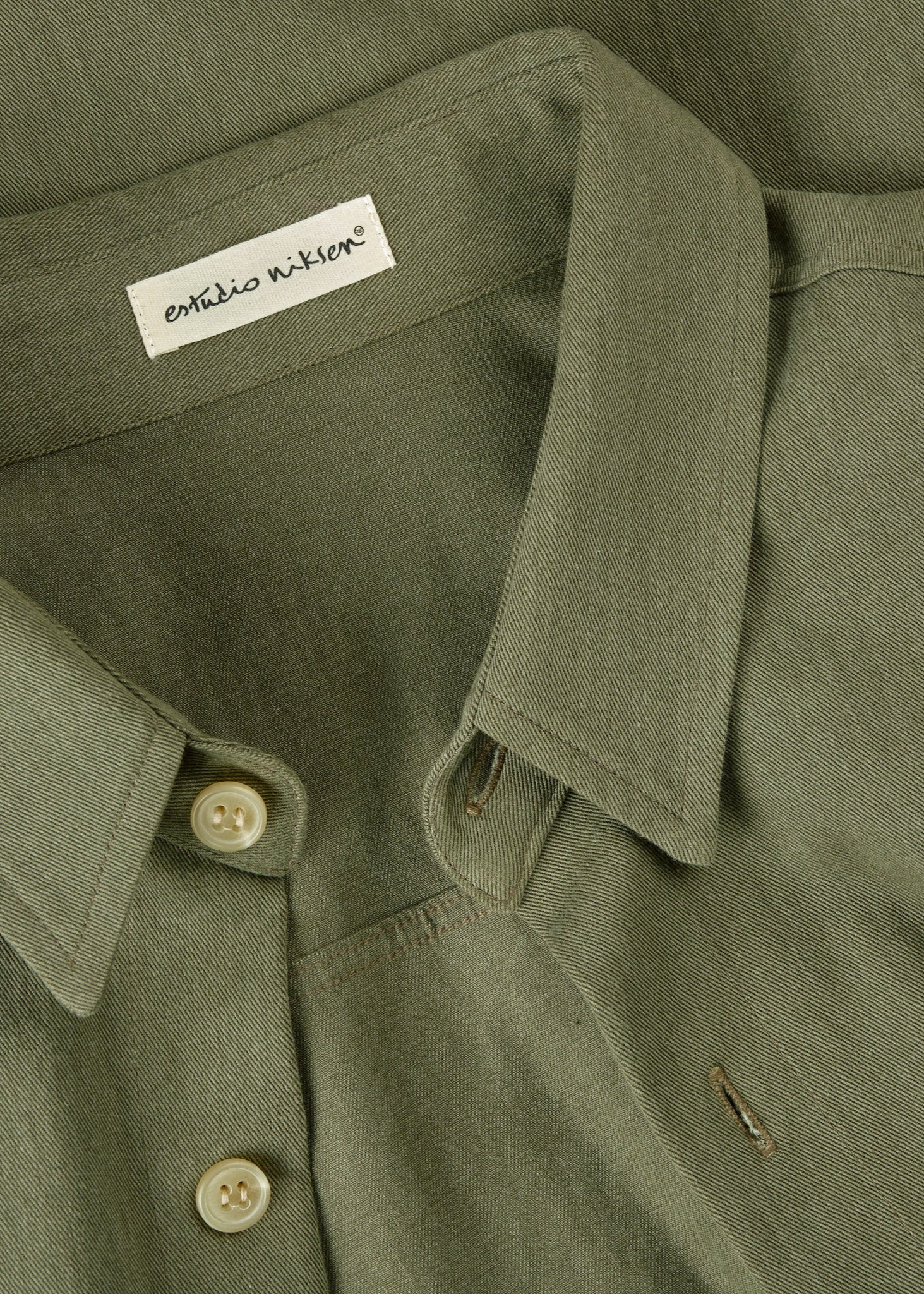 Two-pocket Big Shirt – Estudio Niksen